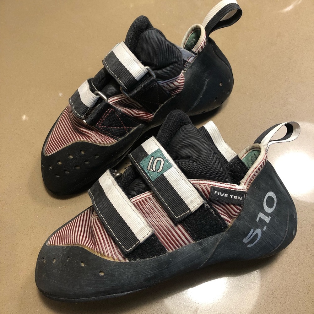Five ten blackwing climbing shoes
